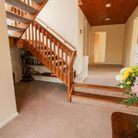 Bicton Lea Villa Acton  Exteriör bild