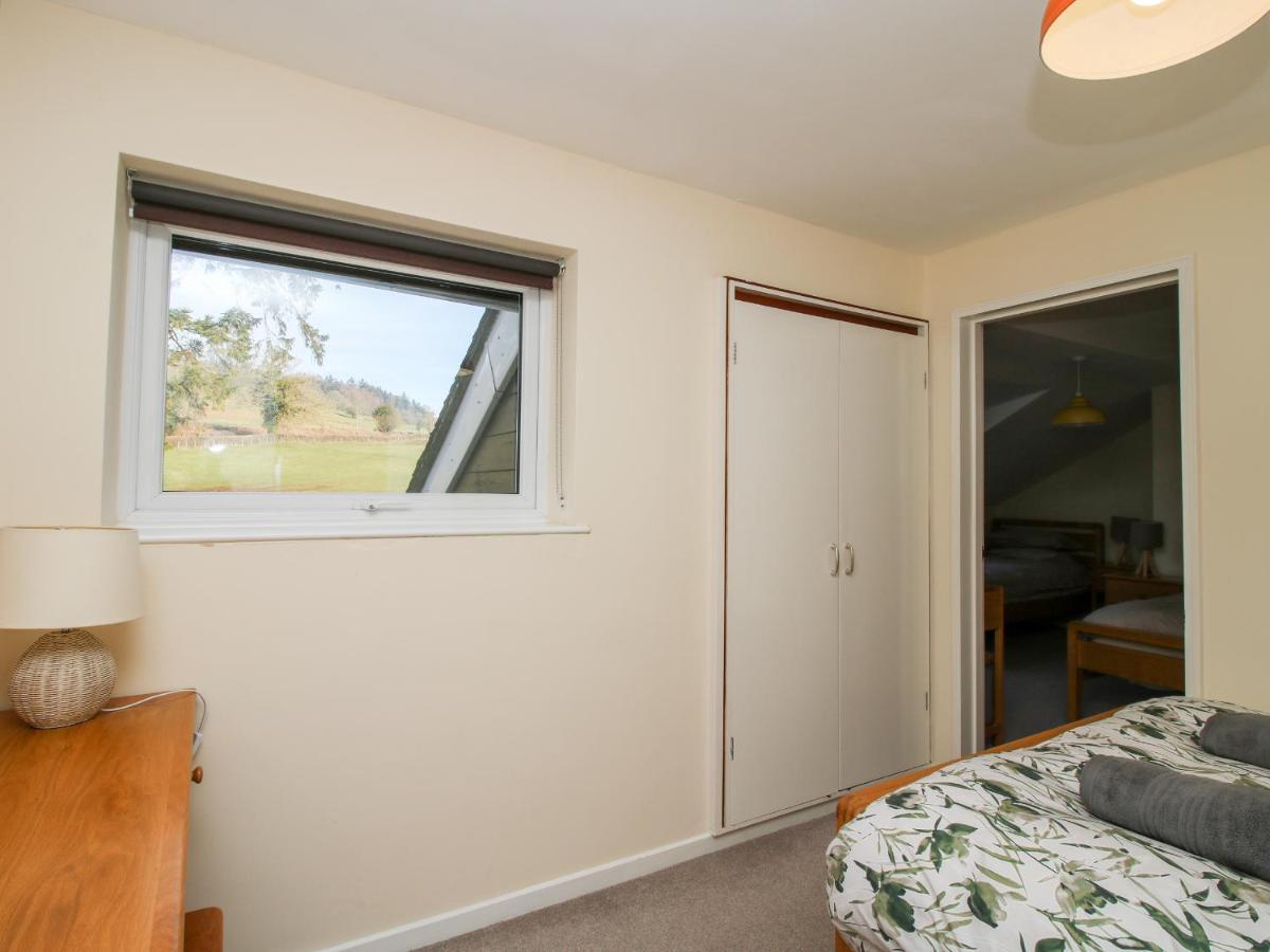 Bicton Lea Villa Acton  Exteriör bild